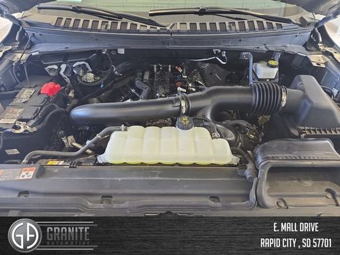 Used 2024 Ford Expedition Limited AWD/4WD image 23