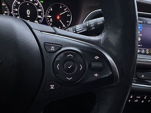 Used 2021 Buick Enclave Avenir w/ Avenir Technology Package image 28