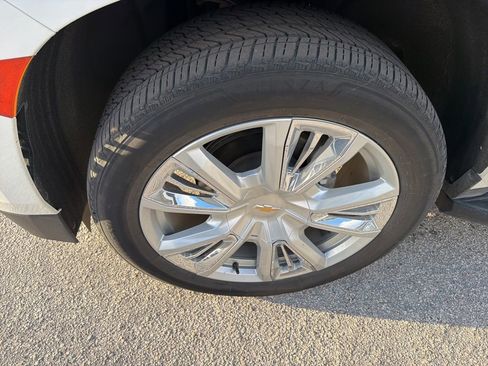 Used 2024 Chevrolet Tahoe High Country image 13