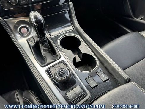 Used 2020 Nissan Maxima 3.5 SV w/ Floor Mat Group image 26