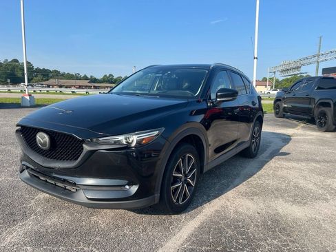 Used 2017 MAZDA CX-5 Grand Touring w/ Premium Package AWD/4WD image 4