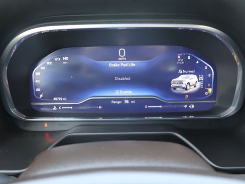 Used 2023 Chevrolet Suburban Z71 w/ Z71 Off-Road Package image 26