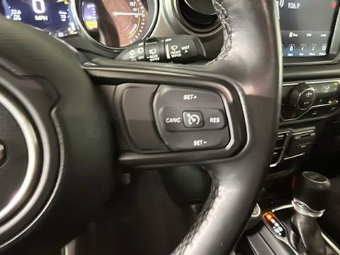 Used 2023 Jeep Wrangler Unlimited w/ Cold Weather Group AWD/4WD image 16