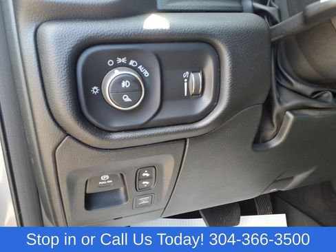 Used 2025 RAM 1500 Big Horn AWD/4WD image 19