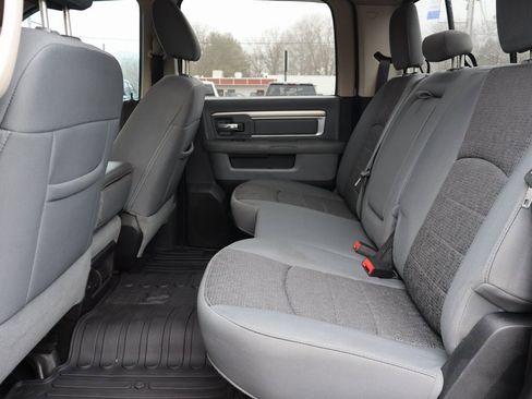 Used 2015 RAM 2500 SLT image 25