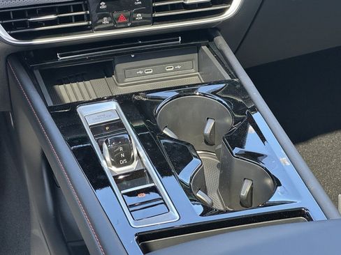 New 2026 Volkswagen Atlas Peak Edition AWD/4WD image 13