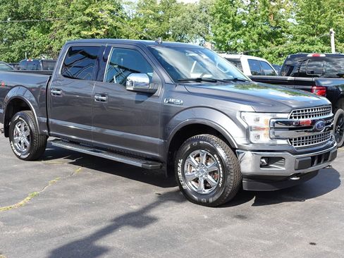 Used 2018 Ford F150 Lariat w/ Equipment Group 502A Luxury AWD/4WD image 4