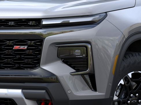 New 2027 Chevrolet Traverse Z71 w/ Enhanced Driving Package AWD/4WD image 10