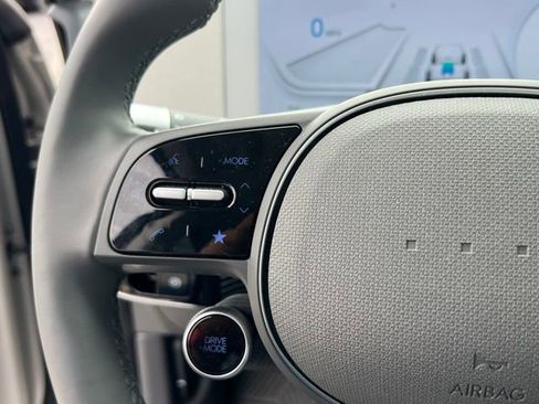 Used 2024 Hyundai Ioniq 5 Limited image 20