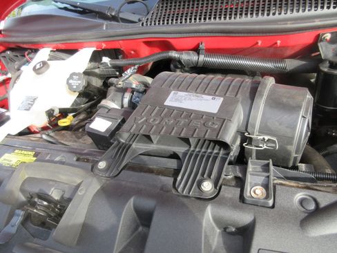 Used 2017 GMC Savana 3500 image 39