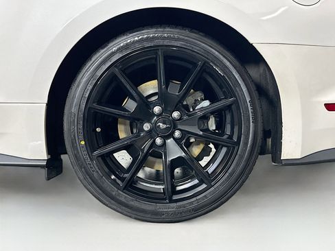 Used 2017 Ford Mustang GT Premium w/ Equipment Group 401A image 11