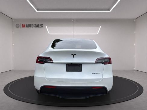 Used 2020 Tesla Model Y Long Range AWD/4WD image 4