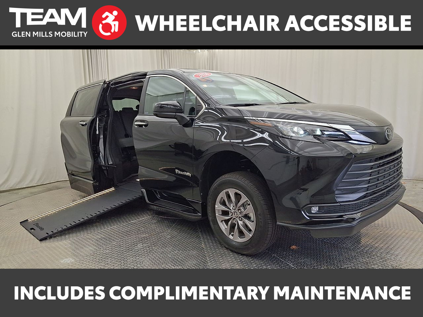 Used 2026 Toyota Sienna XLE FWD image 1