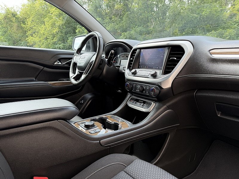 Used 2023 GMC Acadia SLE w/ Driver Convenience Package AWD/4WD image 21