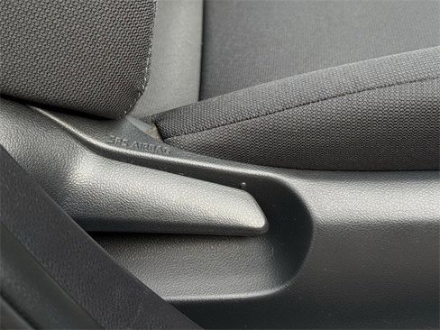 Used 2023 Toyota Corolla LE image 29