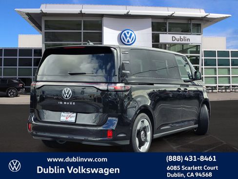 New 2025 Volkswagen ID. Buzz Pro S image 5
