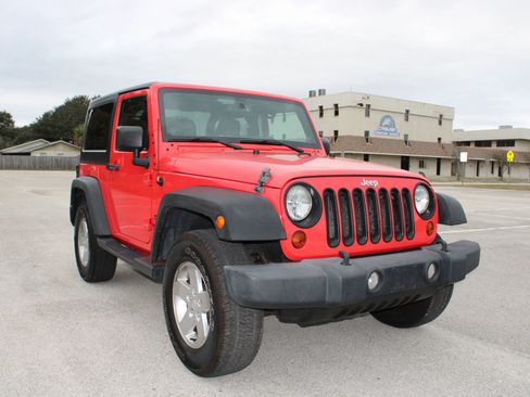 Used 2013 Jeep Wrangler Sport image 2