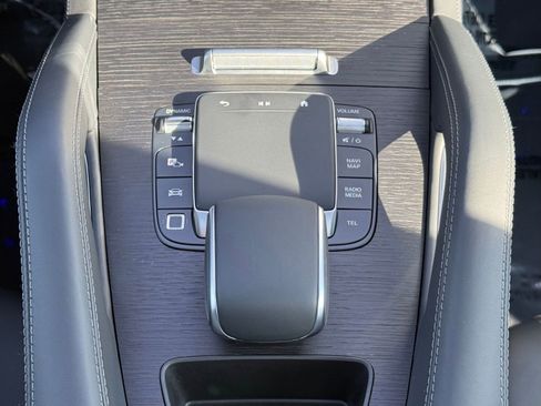 New 2026 Mercedes-Benz GLE 450 4MATIC Coupe image 18