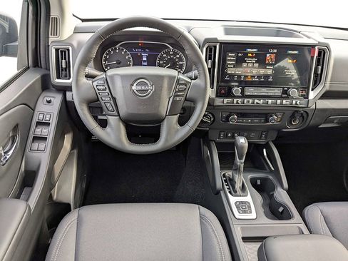 New 2026 Nissan Frontier SV AWD/4WD image 10