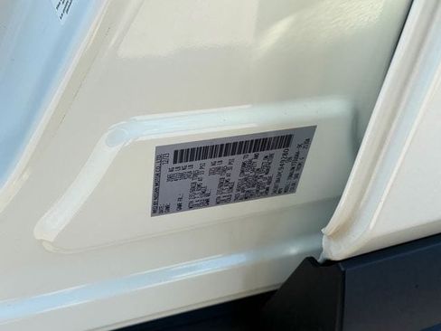 Used 2023 Nissan Rogue SV w/ SV Premium B Package FWD image 21