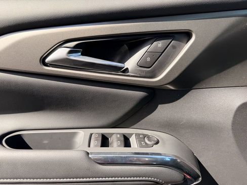 New 2026 Chevrolet Traverse LT image 19