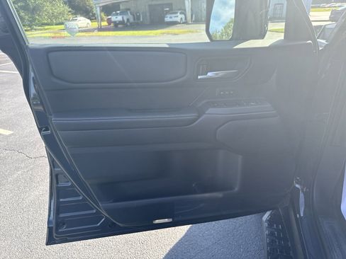 New 2024 Toyota Land Cruiser image 24