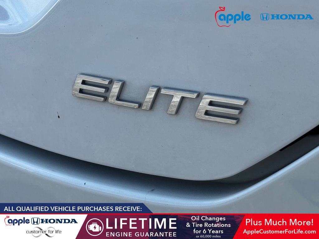 Used 2023 Honda Pilot Elite image 24
