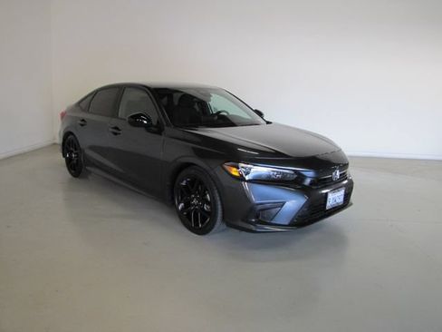 Certified 2024 Honda Civic Sport image 3
