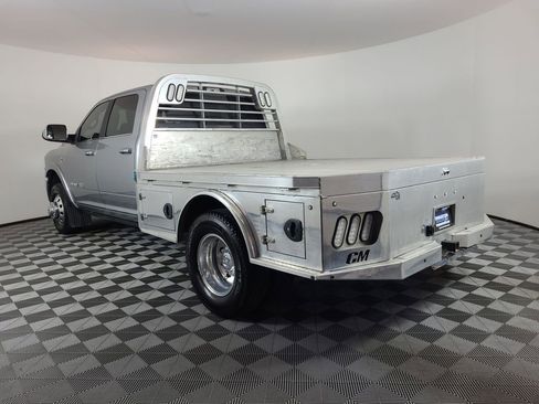 Used 2022 RAM 3500 Limited image 5