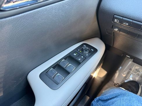 Used 2018 Lexus RX 350 AWD w/ Premium Package image 29