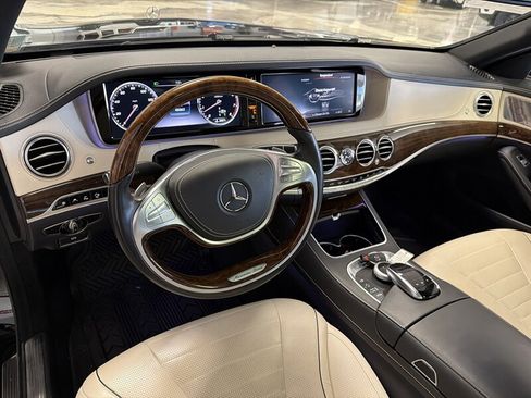 Used 2015 Mercedes-Benz S 550 Sedan image 31