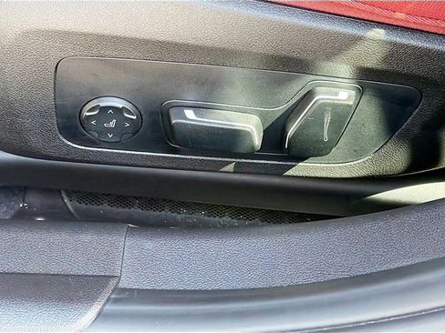 Used 2025 BMW M340i w/ Premium Package image 25