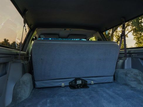 Used 1994 Ford Bronco XLT image 95