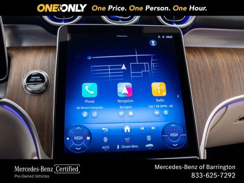 Used 2025 Mercedes-Benz GLC 350e 4MATIC image 24