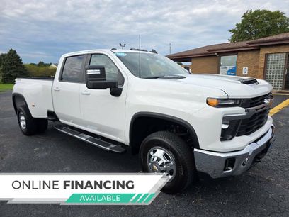 Used 2025 Chevrolet Silverado 3500 LT w/ Convenience Package