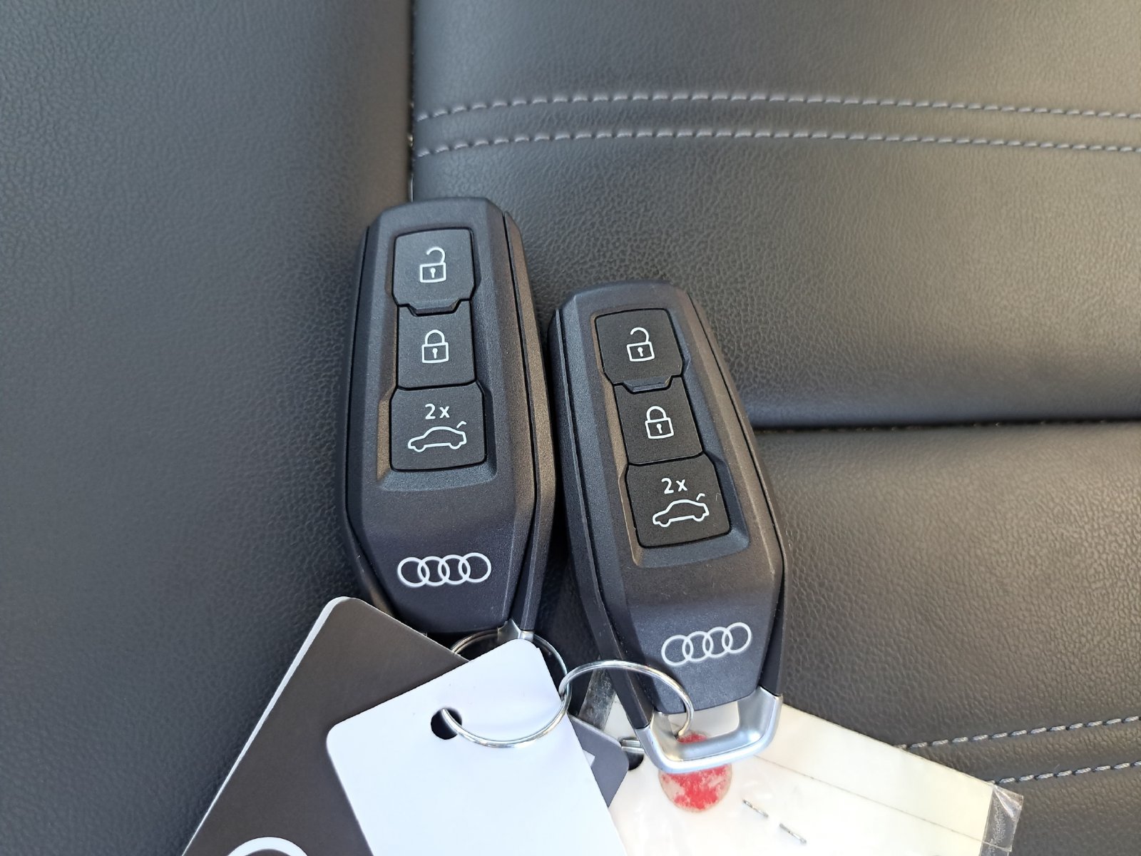 Used 2025 Audi Q5 Premium Plus w/ Premium Plus AWD/4WD image 12