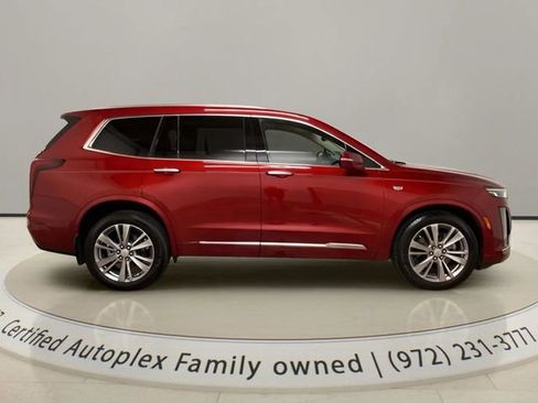 Used 2023 Cadillac XT6 Premium Luxury w/ Technology Package AWD/4WD image 6