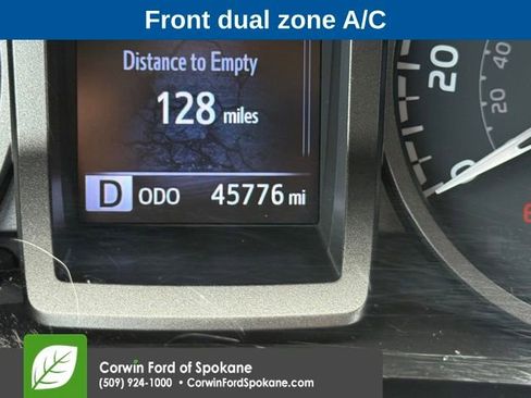 Used 2023 Toyota Tacoma TRD Off-Road AWD/4WD image 4