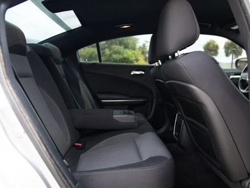 Used 2016 Dodge Charger SE w/ Popular Equipment Group RWD image 24
