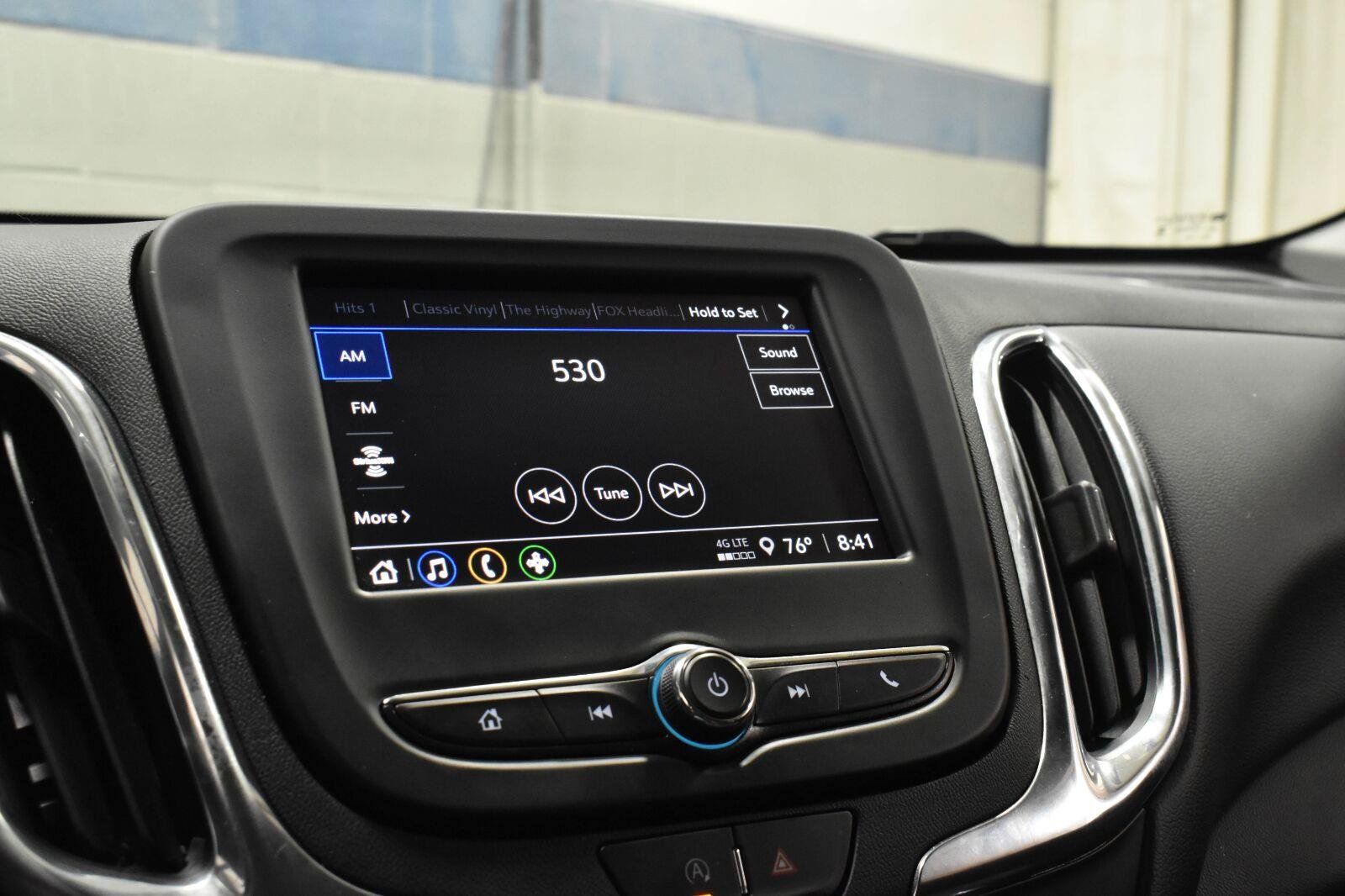Used 2023 Chevrolet Equinox LT FWD image 14