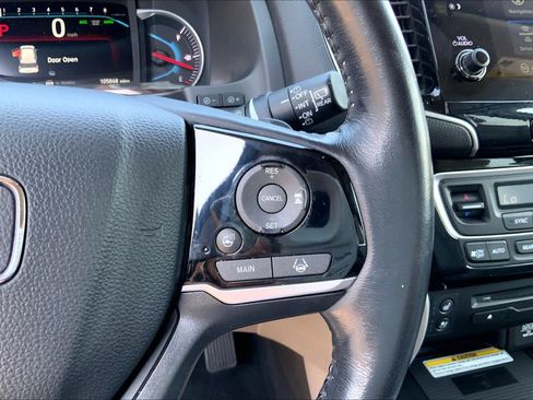 Used 2020 Honda Pilot Elite image 24