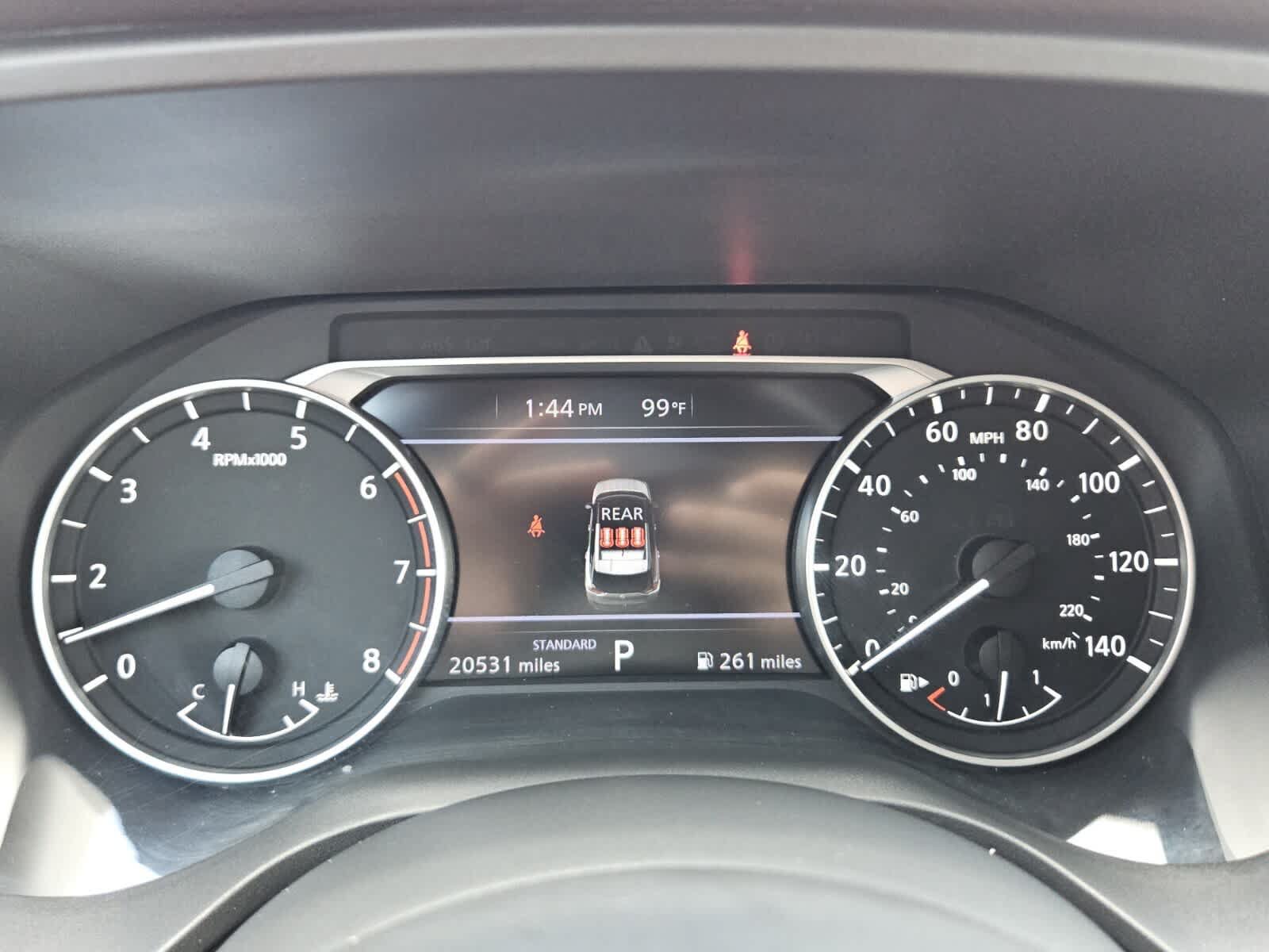Used 2023 Nissan Rogue SV FWD image 14