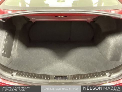 Used 2013 MAZDA MAZDA3 i Touring w/ Preferred Equipment Pkg image 13