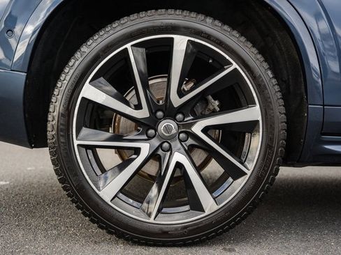 Used 2019 Volvo XC90 T6 Momentum w/ Advanced Package image 19