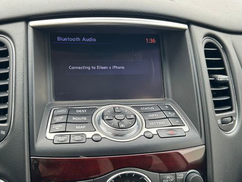 Used 2017 INFINITI QX50 2WD w/ Technology Package image 32