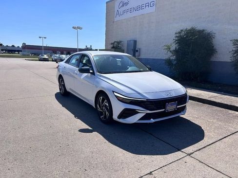 New 2025 Hyundai Elantra Sport FWD image 1