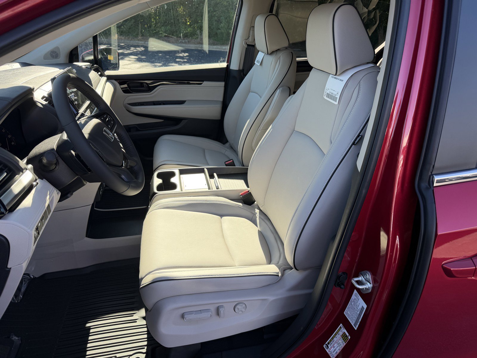 New 2027 Honda Odyssey Touring image 16