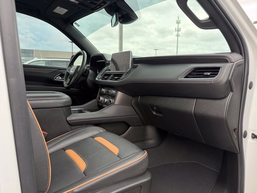 Used 2023 GMC Yukon AT4 AWD/4WD image 34