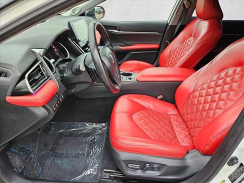 Used 2023 Toyota Camry XSE FWD image 16