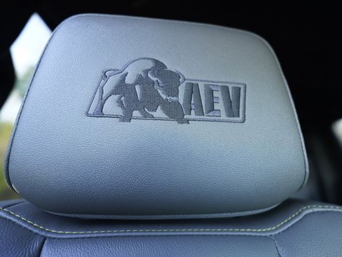 Used 2024 Chevrolet Silverado 1500 ZR2 w/ ZR2 Bison Edition image 9